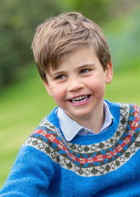 Prince Louis Celebrates His Fifth Birthday in an Adorable New Portrait ...