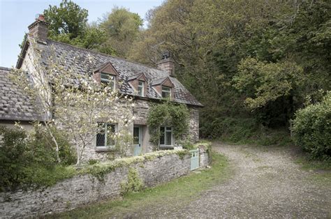 Welsh cottage | Welsh cottage, Stone cottage homes, Stone cottage