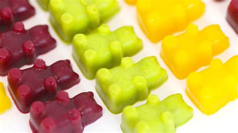 Vegetarian Gummy Bears — Recipe for Vegan Gummy Bears