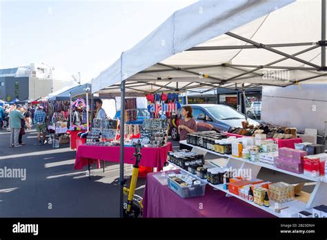 Stalls at Takapuna Sunday Market, Anzac Street, Takapuna, North Shore ...