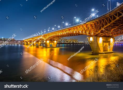 Seongsu Bridge Seoulkorea Stock Photo 249070402 | Shutterstock