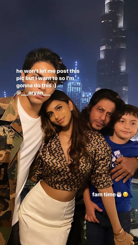 Suhana Khan poses with dad SRK, brothers Aryan and AbRam - The English ...