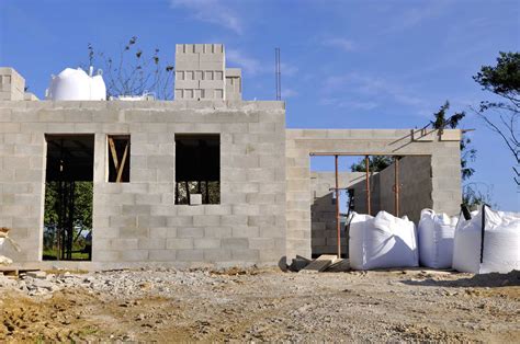 Concrete Block Houses: Problems & Advantages