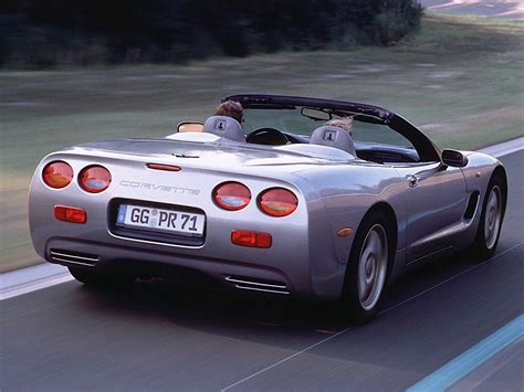 CHEVROLET Corvette C5 Convertible Specs & Photos - 1998, 1999, 2000 ...