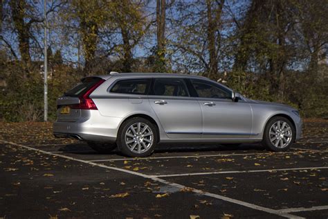 Volvo V90 review (2017): Is the T8 hybrid the best estate on the road?