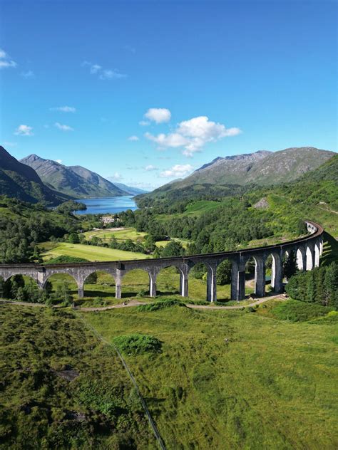 Glenfinnan Viaduct in Summer · Free Stock Photo