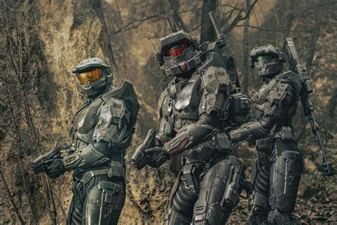 Halo (Review): Cinematic Exploration Without A Purpose - TheGWW.com