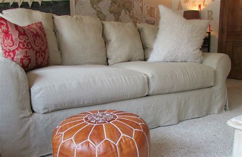 Linen Slipcovered Couch-Tutorial - Looks like a really GOOD TUTORIAL ...