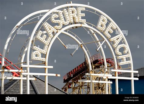 Europe england lancashire blackpool pleasure hi-res stock photography ...