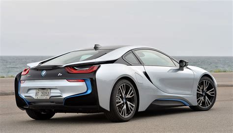 BMW can't build its $135,000 plug-in hybrid fast enough