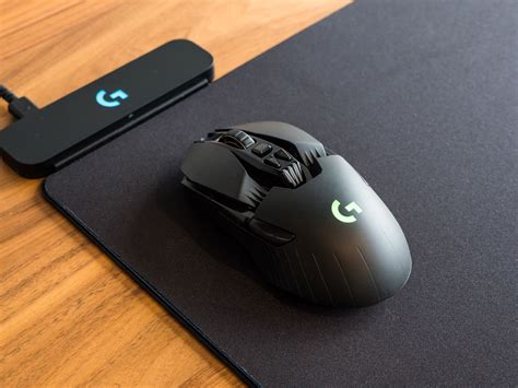 Logitech G903 Lightspeed Wireless Gaming Mouse Review