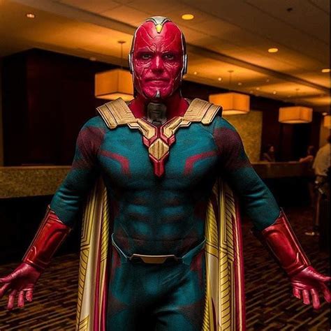 The Top 29 Costumes People Are Googling | Superhero cosplay, Marvel ...