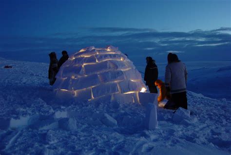 Modern Day Igloo | This picture was taken in the middle of t… | Flickr