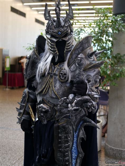 Lich King Cosplay from Montreal Comic-Con 2015 (X-Post from /r/wow) : r ...