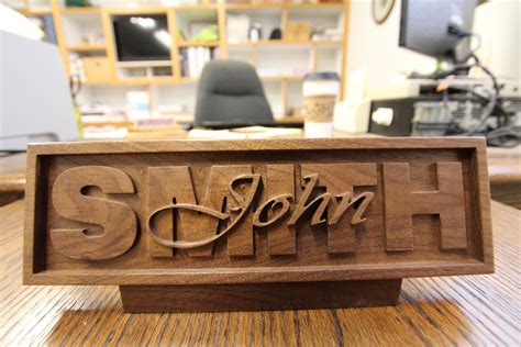 Personalized Table Name Plate Design