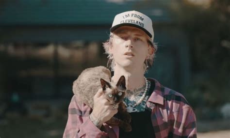 Machine Gun Kelly Unleashes New Single & Video, 'Pressure' | SA Music ...