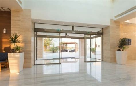 Various Benefits of Installing Automatic Door Sensors