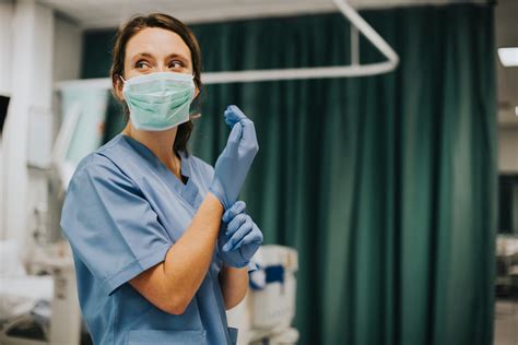 UK nurses vote to strike for the first time over pay dispute