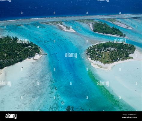 Aerial View of Bora Bora Island, Tahiti Stock Photo - Alamy