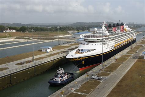 Disney Wonder First Cruise Ship to Use New Panama Canal Locks ...