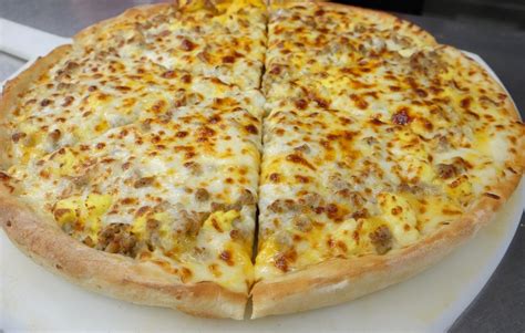 It's always a great time to eat eggs! | Breakfast pizza recipe, Iowa ...