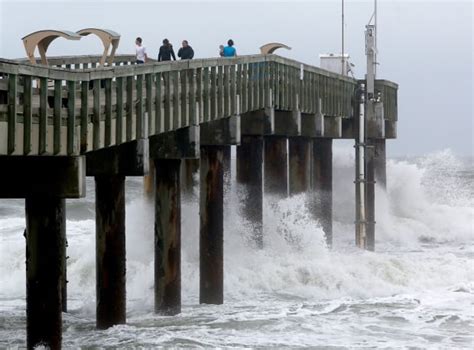 'A monster': A deadly Hurricane Matthew closes in on Florida - World ...