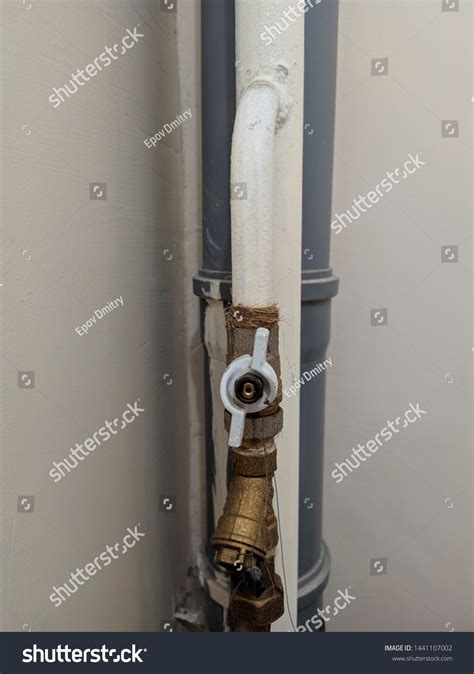 Riser Cold Water White Valve Stock Photo 1441107002 | Shutterstock