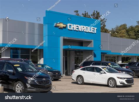 916 Dealership Inventory Images, Stock Photos & Vectors | Shutterstock