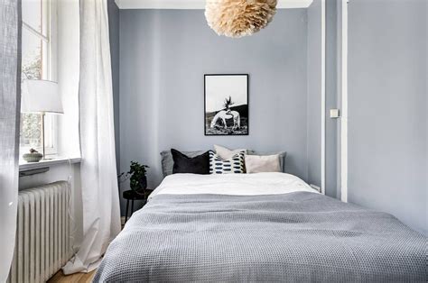 Creatice Small Square Bedroom Ideas with Simple Decor | Lifestyle and ...