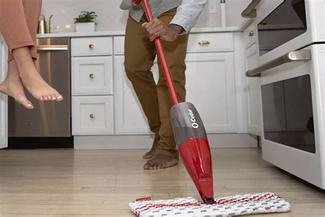 The Best Dust Mop For Cleaning Hardwood Floors - The Homey Space