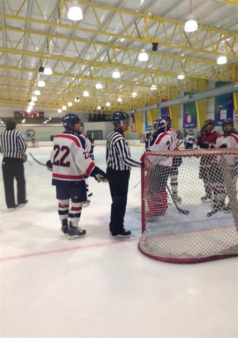 RMU ACHA hockey teams finds its way past the Hawks | RMU Sentry Media