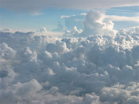 File:Cumulus Clouds Over Jamaica.jpg - Wikimedia Commons