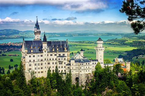 Top 13 Photo Spots at Neuschwanstein Castle in 2022