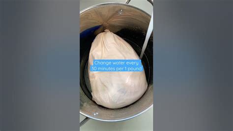 How to Defrost a Turkey (2-ways!) - YouTube