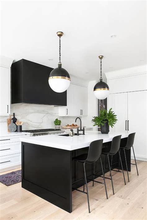 Black Shaker Island with Hicks Pendants - Modern - Kitchen