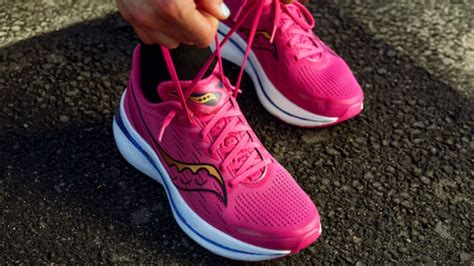 Reviewed: Saucony Endorphin Speed 3 - Women's Running