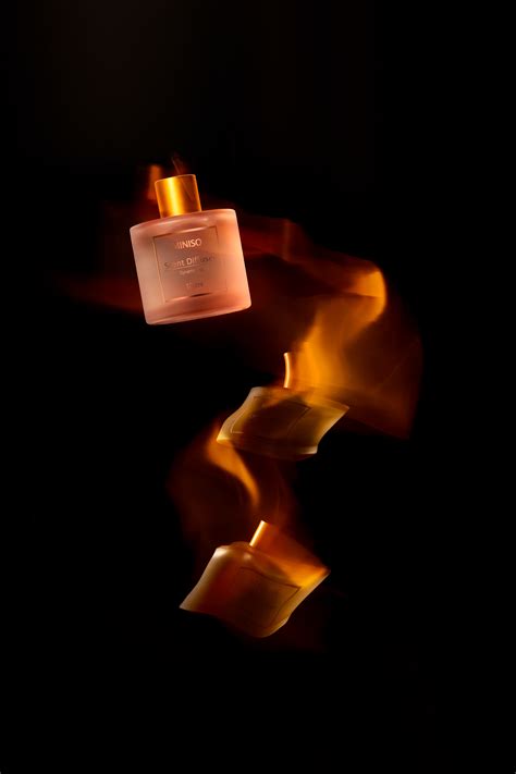 SCENT DIFFUSER | PERFUME on Behance