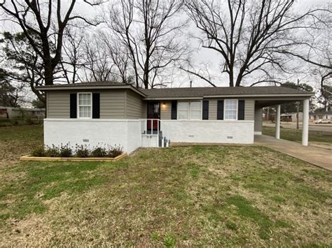 236 E Holmes Rd | $1,135 Monthly , $795 Deposit | bedroom, bathroom ...