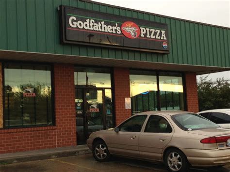 GODFATHER’S PIZZA - Updated December 2024 - 11 Reviews - 2860 N Main St ...