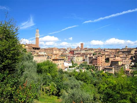 Siena in Italy as Base to Explore Tuscany: a travel guide