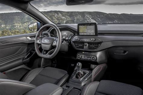 2019 Ford Focus St-Line interior