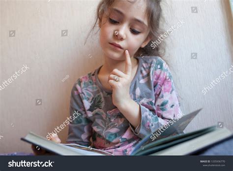 Little Girl Reading Book Stock Photo 1335936770 | Shutterstock