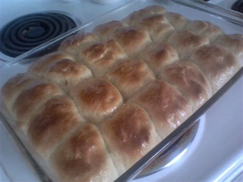 Bread Machine Yeast Rolls | Yeast rolls, Best yeast rolls, Bread machine