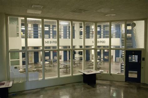 Inside look into 141 B-Pod at Twin Towers Correctional Facility | LA ...