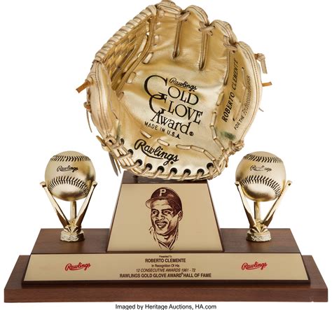 1991 Roberto Clemente "Gold Glove Hall of Fame" Award.... Baseball ...