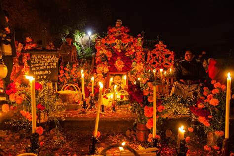 PRINCIPALES TRADICIONES DE MEXICO