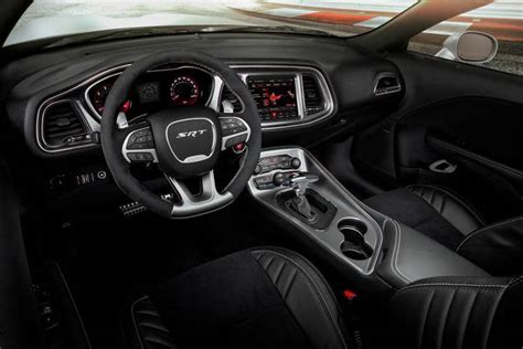 2022 Dodge Challenger SRT Hellcat Specs, Features & Model