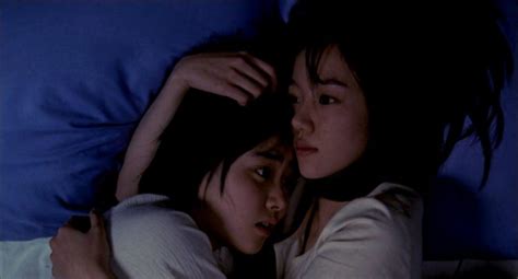 A Tale of Two Sisters [2003] Review: Every Family Has Its Dark Secrets ...