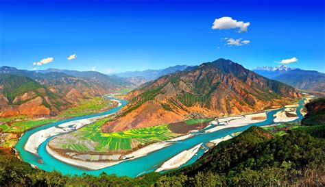 Yangtze River First Bay stock image. Image of attraction - 8478441