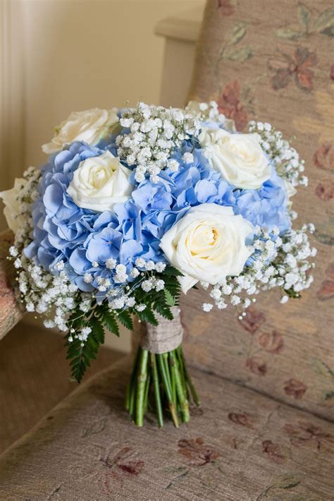 brooklodge wedding bride bouquet blue and white roses and hydrangeas ...